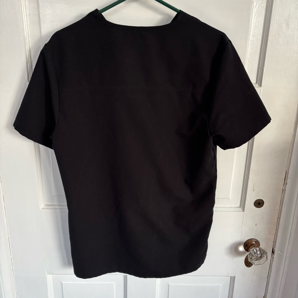 Allheart Luxe Supreme Black Short Sleeve Women's Scrub Top - Picture 2 of 3